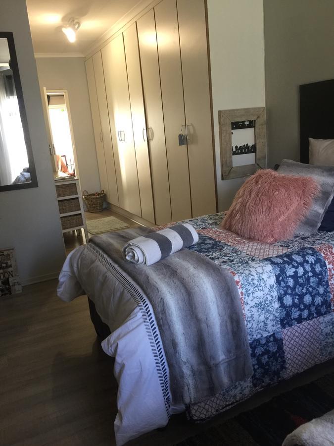 Apartmán 80 On Benade Bloemfontein Exteriér fotografie
